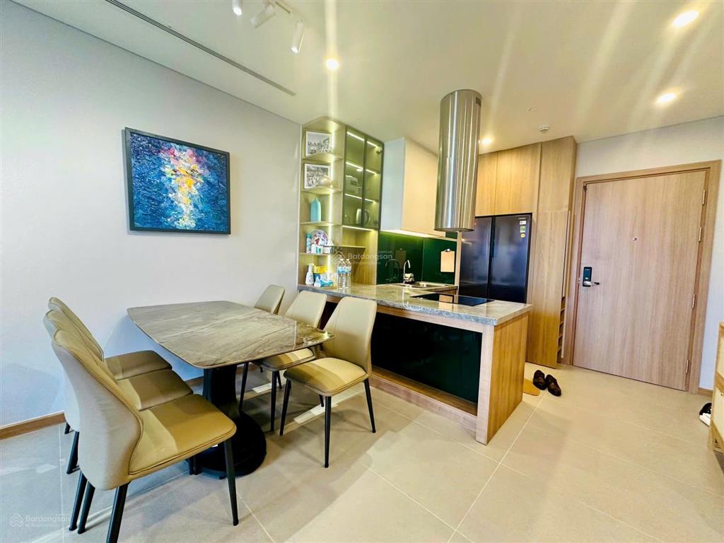 Chính chủ bán căn hộ 2pn  70m2  đã ra sổ lâu dài  view pháo hoa sông hàn  cho thuê 28 tr/ tháng