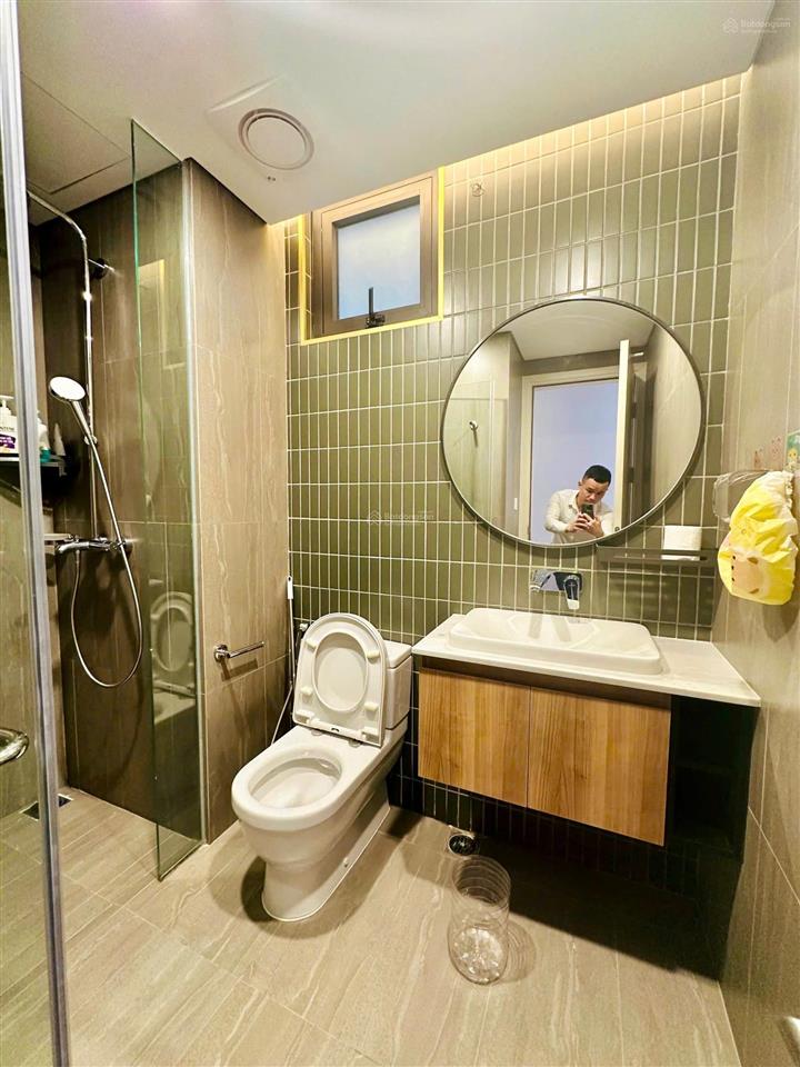 Chính chủ bán căn hộ 2pn  70m2  đã ra sổ lâu dài  view pháo hoa sông hàn  cho thuê 28 tr/ tháng