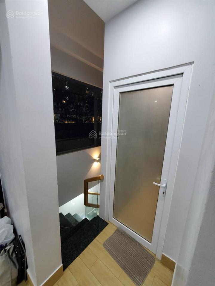 Nhà riêng tại 79 hoàng quốc việtphú thuận, 8,2 tỷ, 66,2m2, 5pn, 6wc, pháp lý đầy đủ, full nội thất