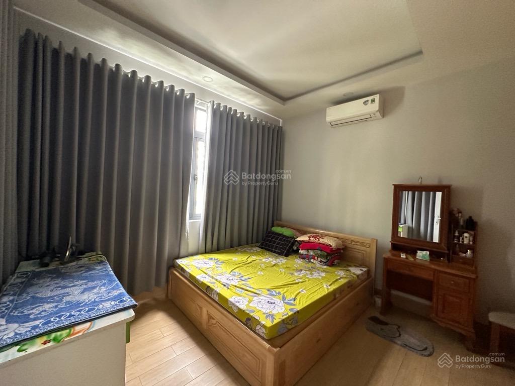 Nhà riêng tại 79 hoàng quốc việtphú thuận, 8,2 tỷ, 66,2m2, 5pn, 6wc, pháp lý đầy đủ, full nội thất