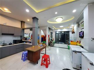 Nhà riêng tại 79 hoàng quốc việtphú thuận, 8,2 tỷ, 66,2m2, 5pn, 6wc, pháp lý đầy đủ, full nội thất