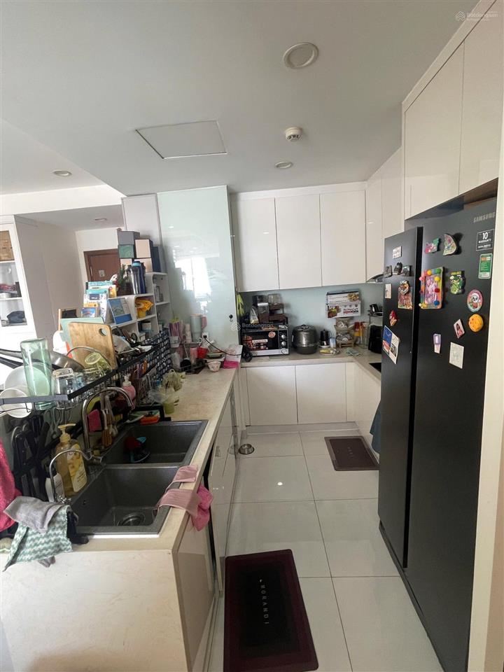 Bán gấp căn hộ chung cư remax plaza q6 căn 3pn giá 4 tỷ 2 view đẹp nhất toà. chủ dễ thương