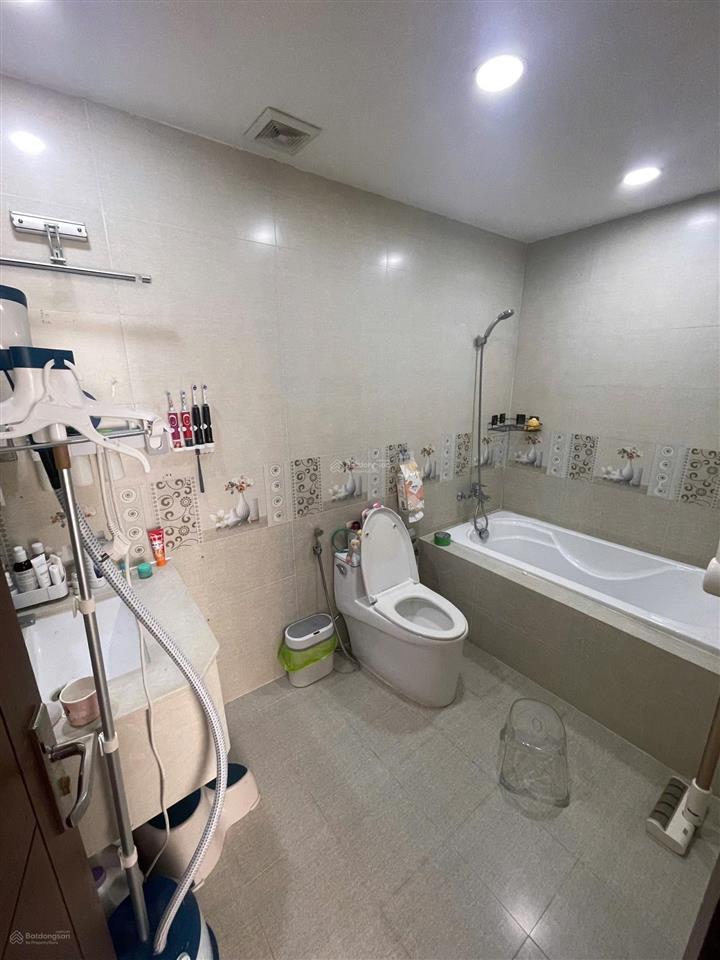 Bán gấp căn hộ chung cư remax plaza q6 căn 3pn giá 4 tỷ 2 view đẹp nhất toà. chủ dễ thương