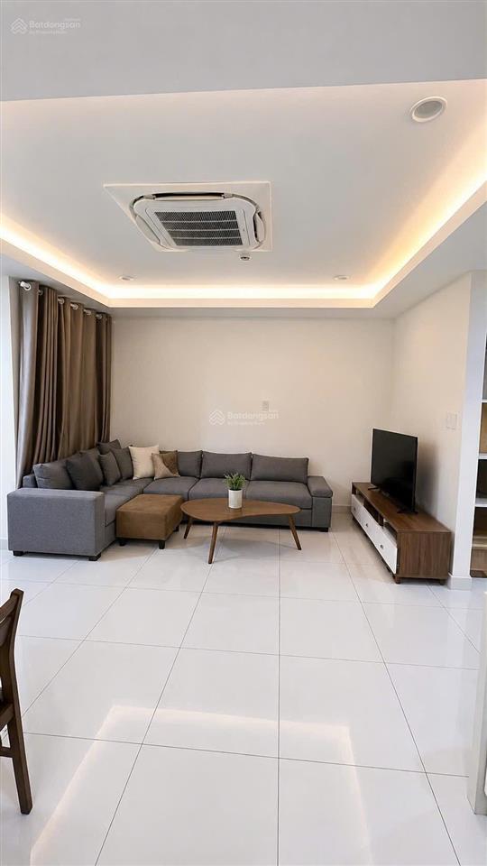 Bán gấp căn hộ 2pn remax plaza q6 giá tốt