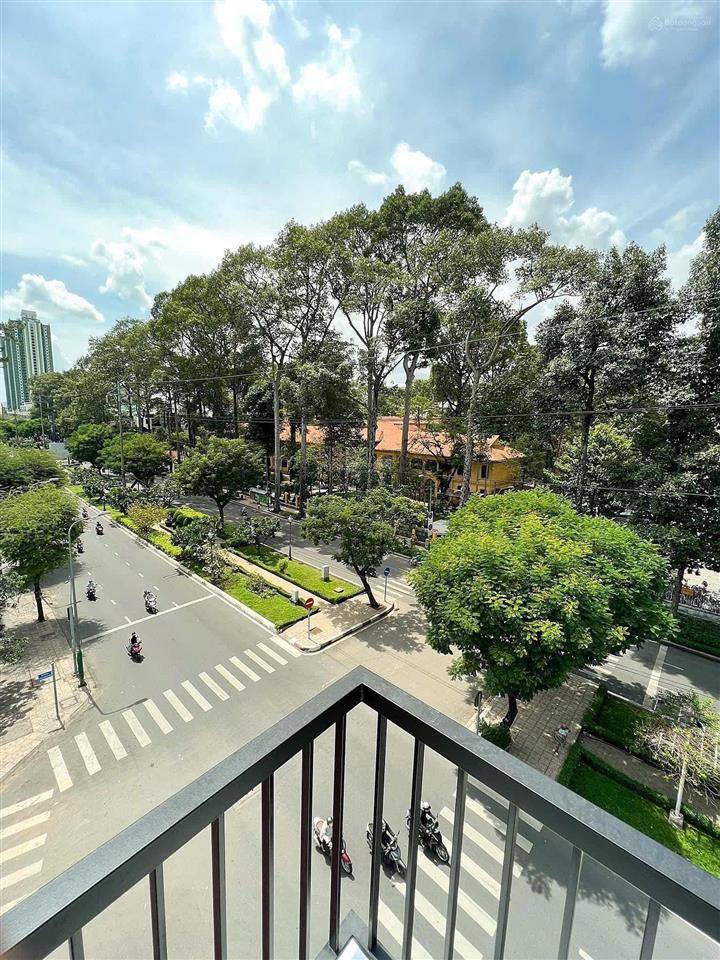 Nhà mới 6 tầng có thang máy mt hồng bàng  đối diện trường học, bệnh viện  dòng tiền cho thuê cao