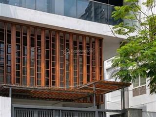 Bán nhanh biệt thự trung tâm quận 7 golden star xd 366m2  3 tầng  hồ bơi riêng  28 tỷ