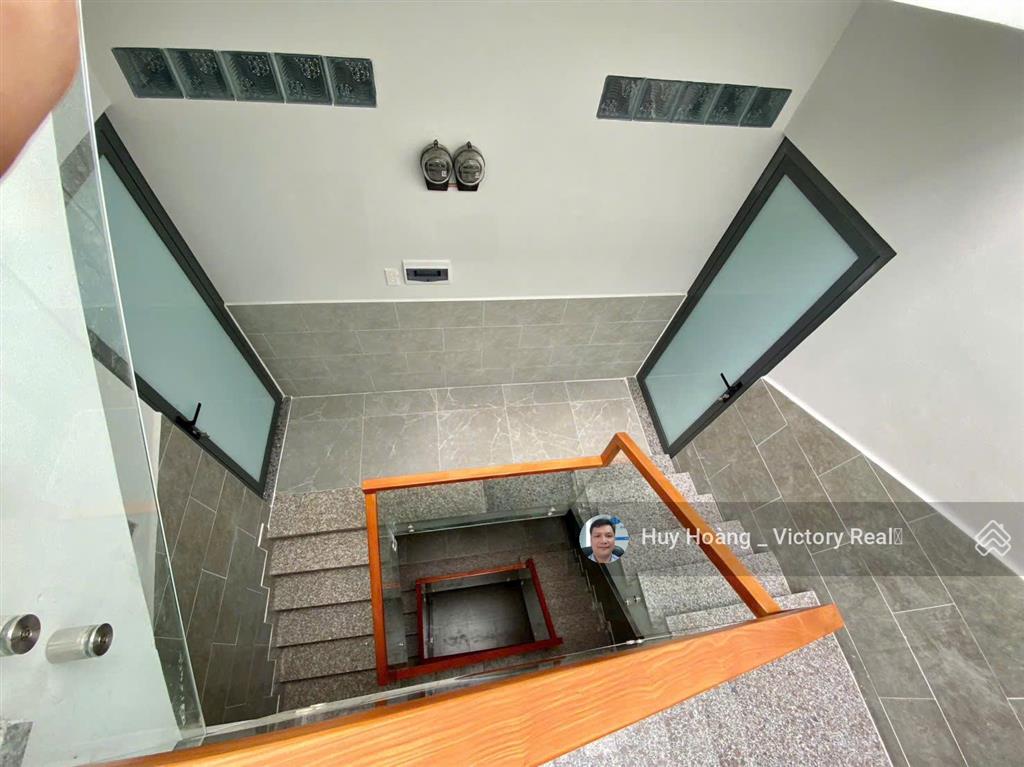 Bán nhà 5pn hẻm 373 lý thường kiệt, p.8, tân bình | 4.4x10m (cn 47m²) | 3 tầng | giá 8.5 tỷ tl