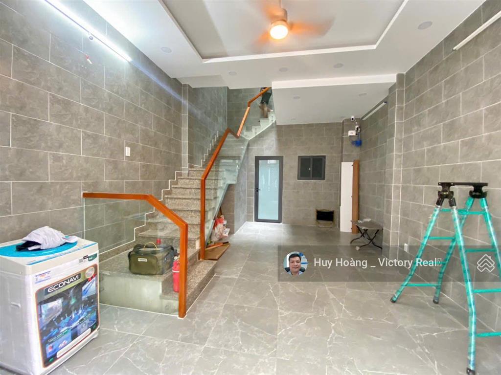 Bán nhà 5pn hẻm 373 lý thường kiệt, p.8, tân bình | 4.4x10m (cn 47m²) | 3 tầng | giá 8.5 tỷ tl