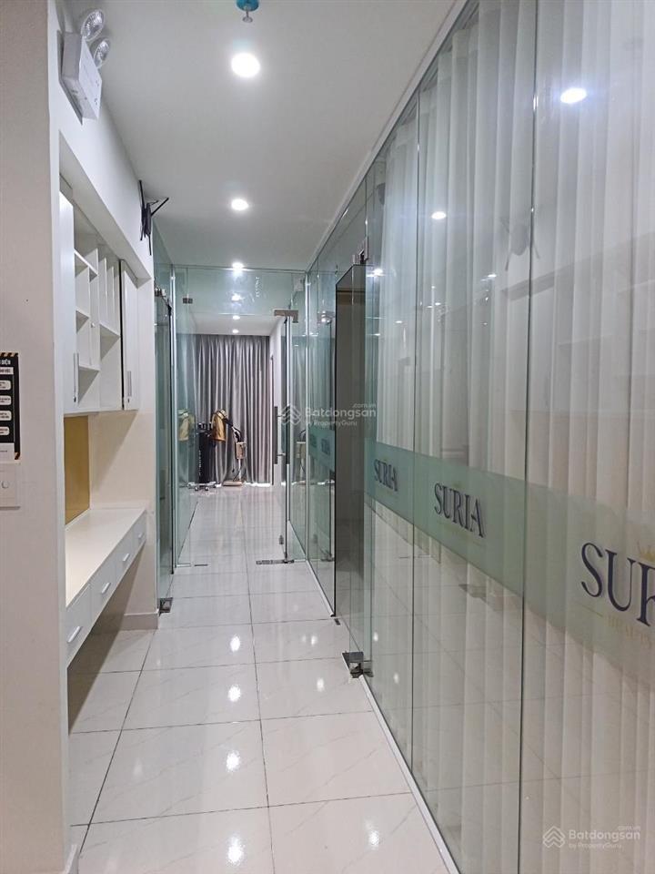 Bán nhà mặt phố tại vũ phạm hàm 108m2 7 tầng thang máy lô góc mt7m dòng tiền cực cao