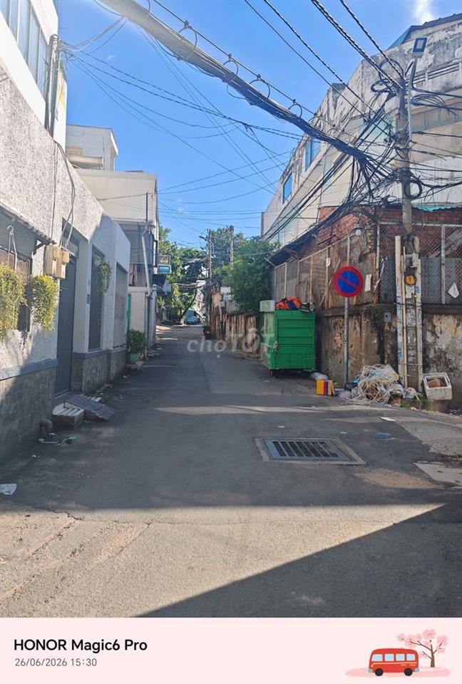 1346332🏡 NHÀ 2 TẦNG - SỔ ĐẸP - SÁT PHẠM VĂN ĐỒNG - NHỈNH 2 TỶ