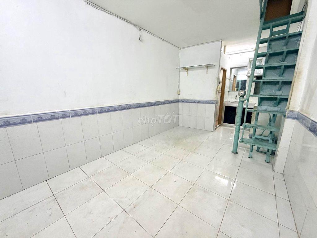 1020346-🏡 NHÀ 2 TẦNG - SỔ ĐẸP - TRUNG TÂM BÌNH THẠNH - NHỈNH 2 TỶ