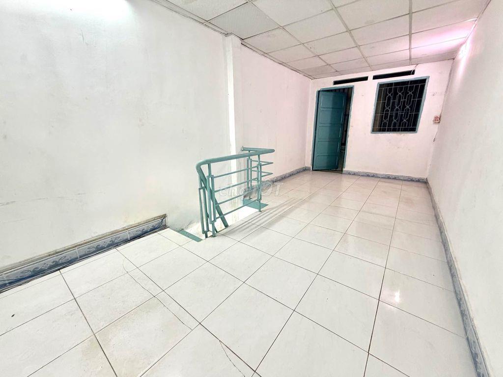 1020346-🏡 NHÀ 2 TẦNG - SỔ ĐẸP - TRUNG TÂM BÌNH THẠNH - NHỈNH 2 TỶ