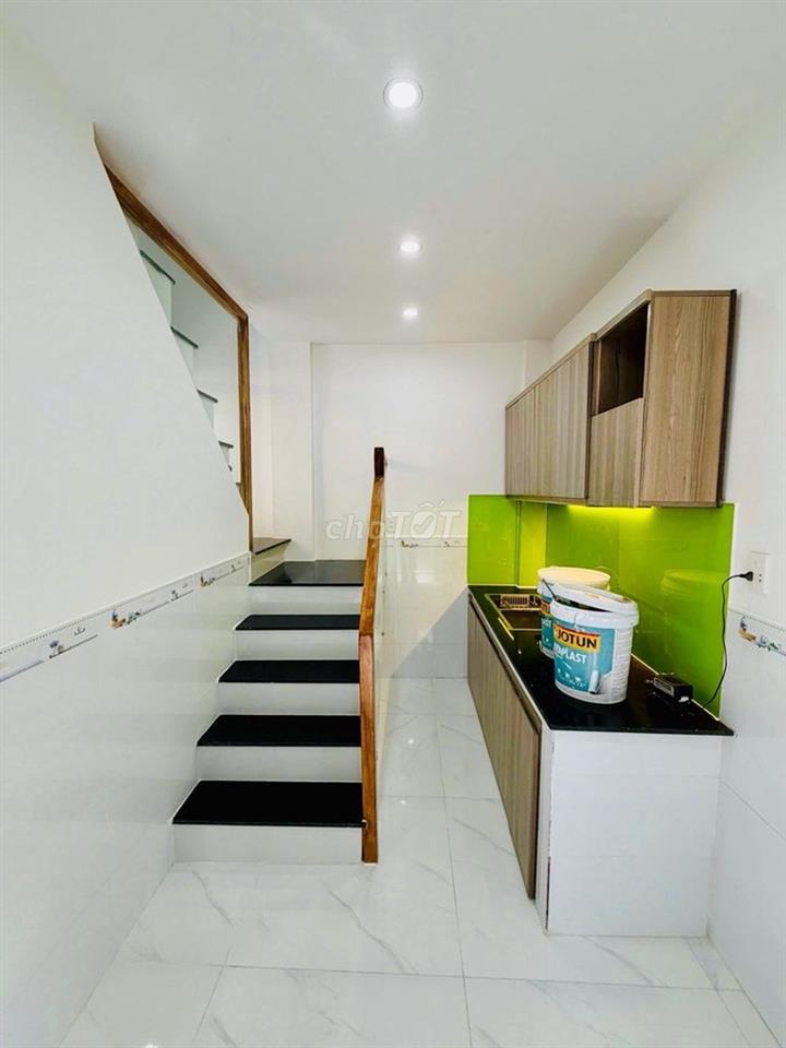 23226-🏡 NHÀ 2 TẦNG - SỔ VUÔNG - TRUNG TÂM GÒ VẤP - NHỈNH 4 TỶ