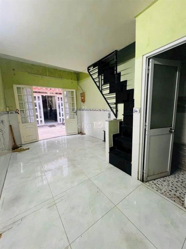 595417-🏡 NHÀ 2 TẦNG - SỔ VUÔNG - TRUNG TÂM GÒ VẤP - CHÚT3 TỶ