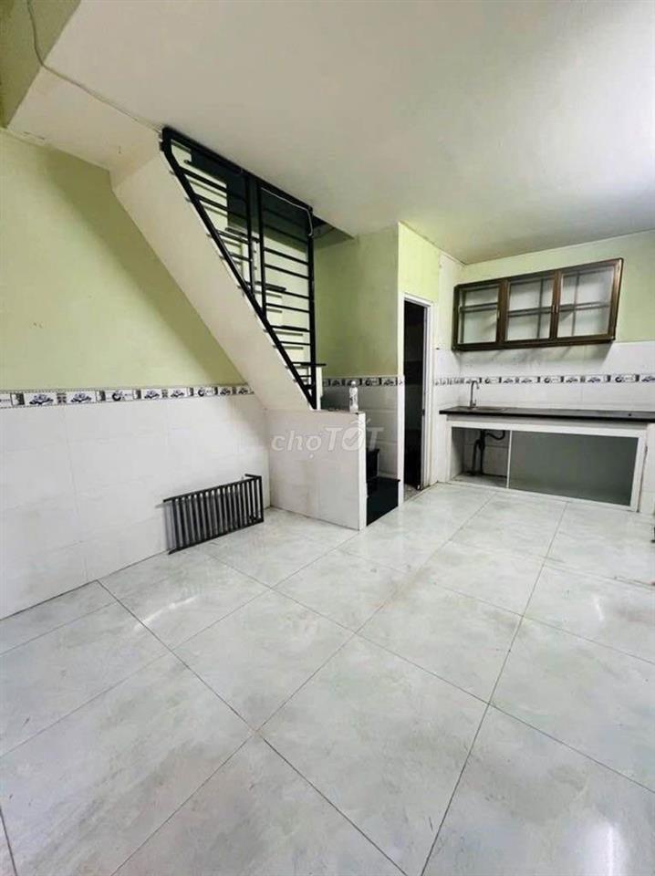595417-🏡 NHÀ 2 TẦNG - SỔ VUÔNG - TRUNG TÂM GÒ VẤP - CHÚT3 TỶ