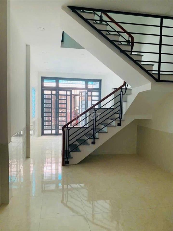 🏡 NHÀ  DIỆN TÍCH LỚN  - 2 TẦNG , GIÁ RẺ !!!