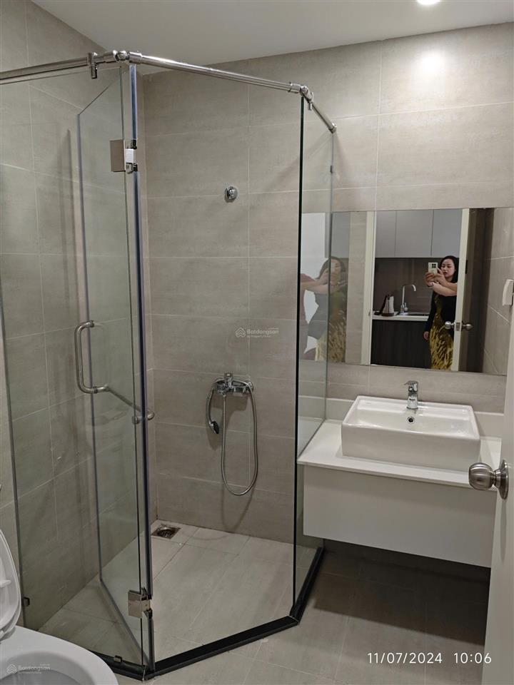 Cần sang nhượng căn ot lavida plus view sông 37m2 ntcb giá 2tỷ550 bao thuế phí