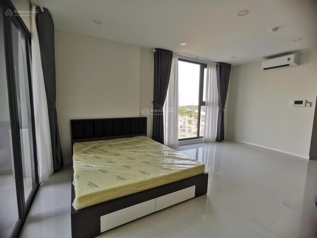 3 tỷ lẻ 50 có ngay căn góc officetel lavida 37m2, đầy đủ nội thất, có hđ thuê 11tr sẵn