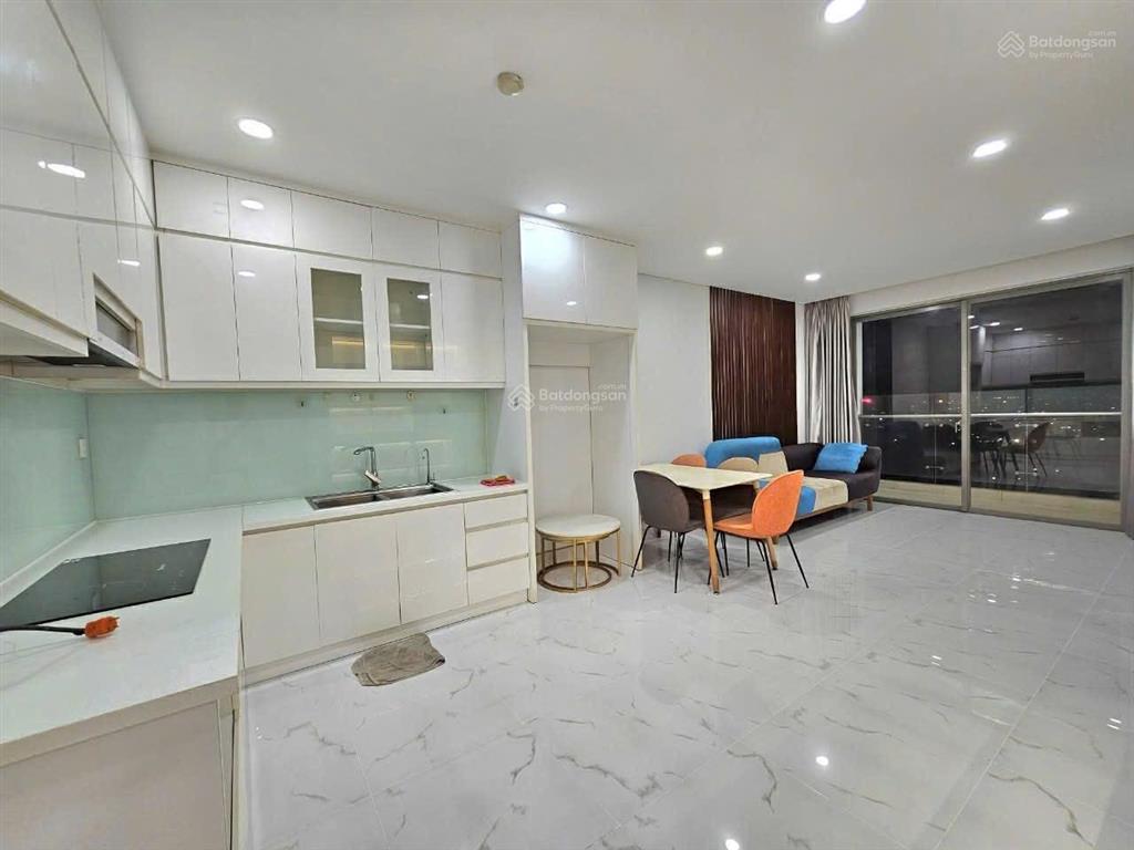 4,8 tỷ, sang nhượng ch an gia skyline 2pn 2wc 72m2 tầng cao view thoáng