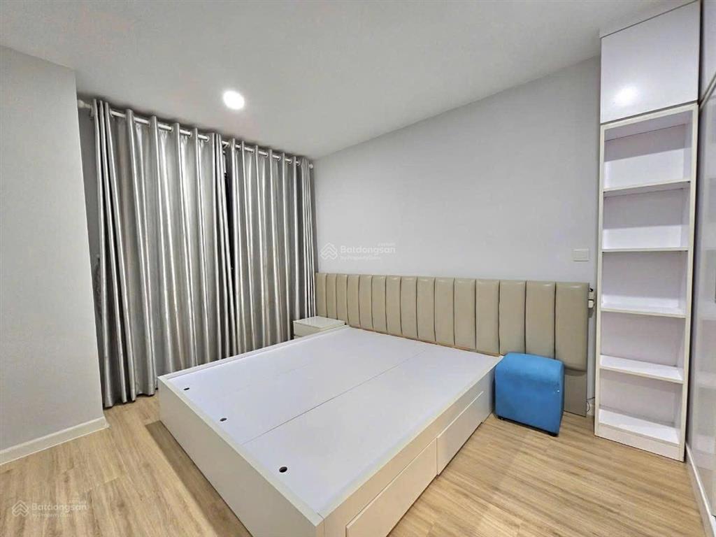 4,8 tỷ, sang nhượng ch an gia skyline 2pn 2wc 72m2 tầng cao view thoáng