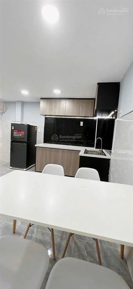 Bán nhà shr công nhận đủ gần 32m2 hơn 2tỷ lâu lâu mới có 1 căn