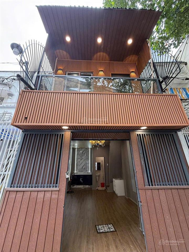 Nhà bán chưa đến 4tỷ sỡ hữu nhà kế bên khu tên lửa dt chuẩn 4x8 kdc yên tĩnh