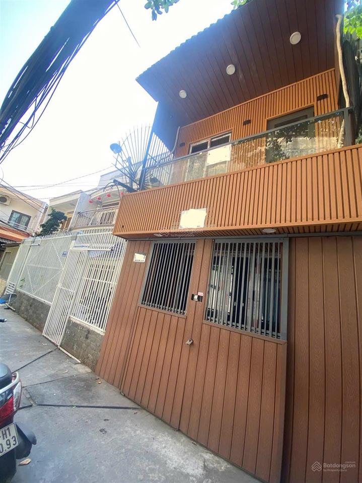 Nhà bán chưa đến 4tỷ sỡ hữu nhà kế bên khu tên lửa dt chuẩn 4x8 kdc yên tĩnh