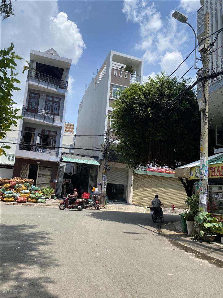 Nhà bán ngay chợ cây da sà kế bên đs7 khu tên lửa , mua bán sầm uất