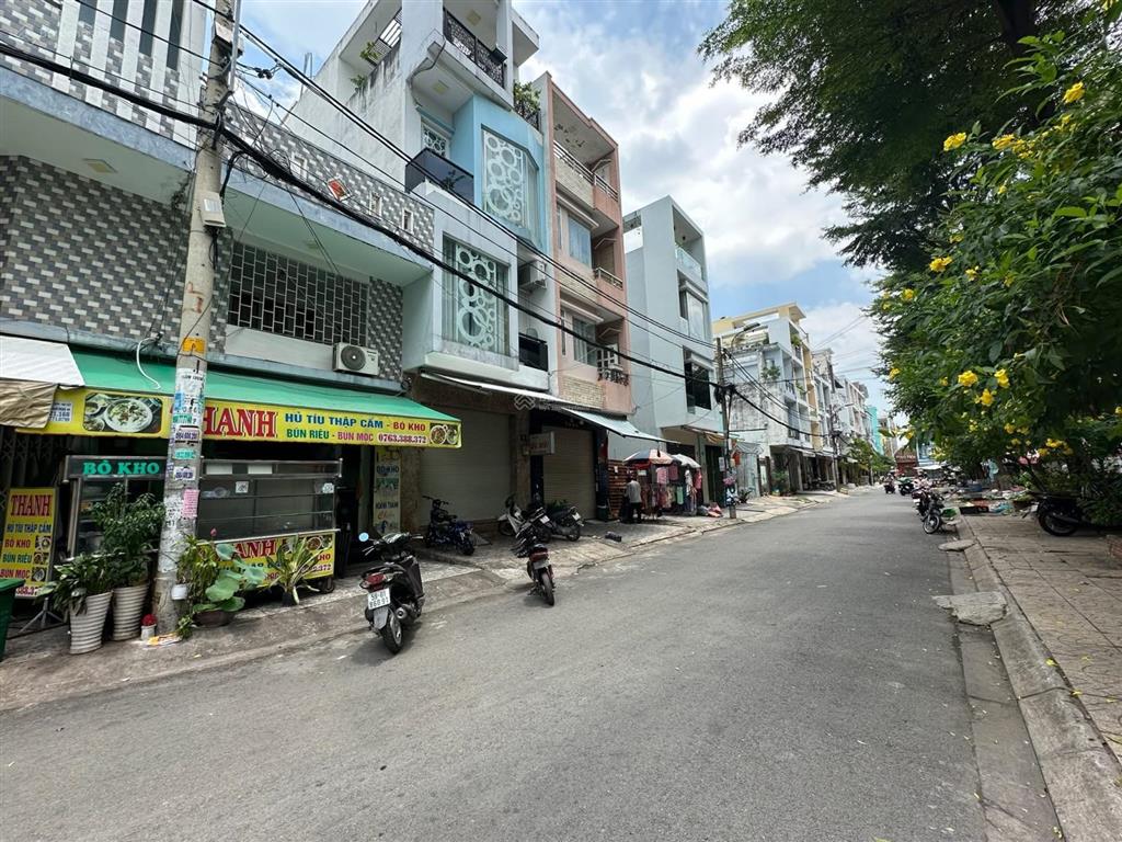 Bán nhà mtkd khu tên lửa ngay chợ cây da sà mua bán sầm uất