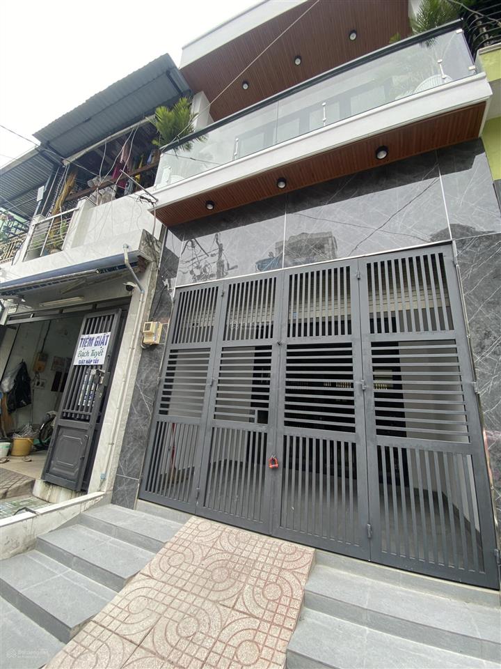 Bán nhà mặt tiền giáp q6, kế bên eon mall bình tân, chủ thiện chí bán nhanh
