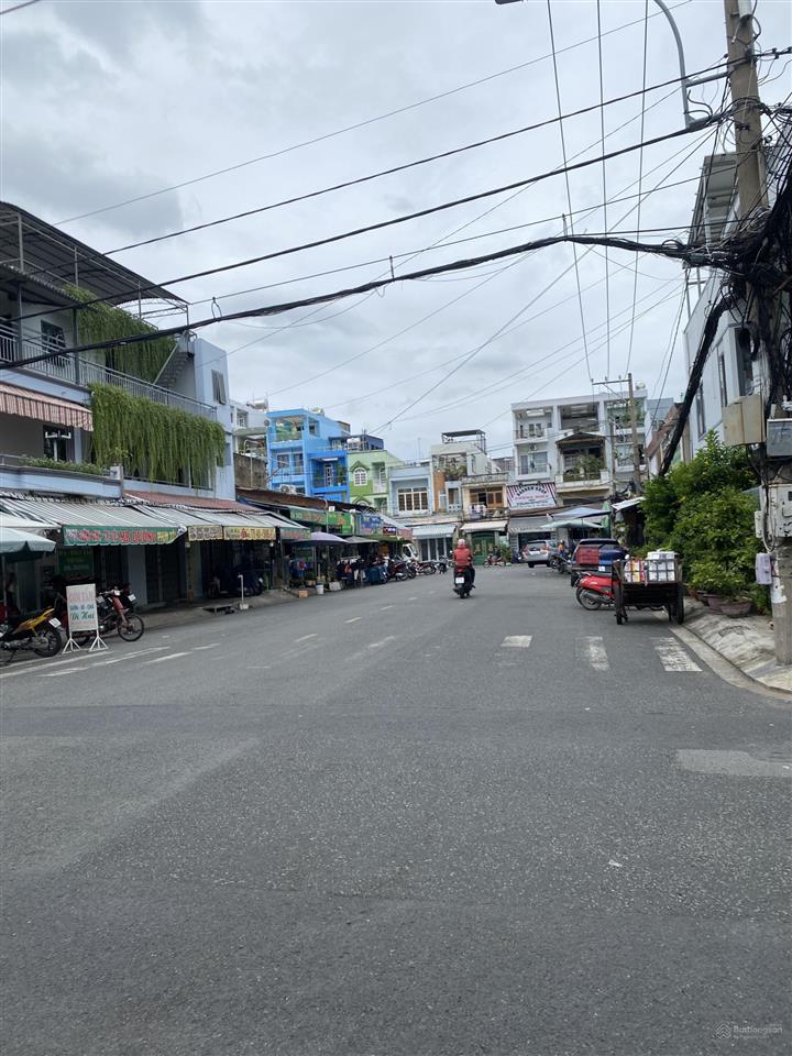 Bán nhà mặt tiền giáp q6, kế bên eon mall bình tân, chủ thiện chí bán nhanh