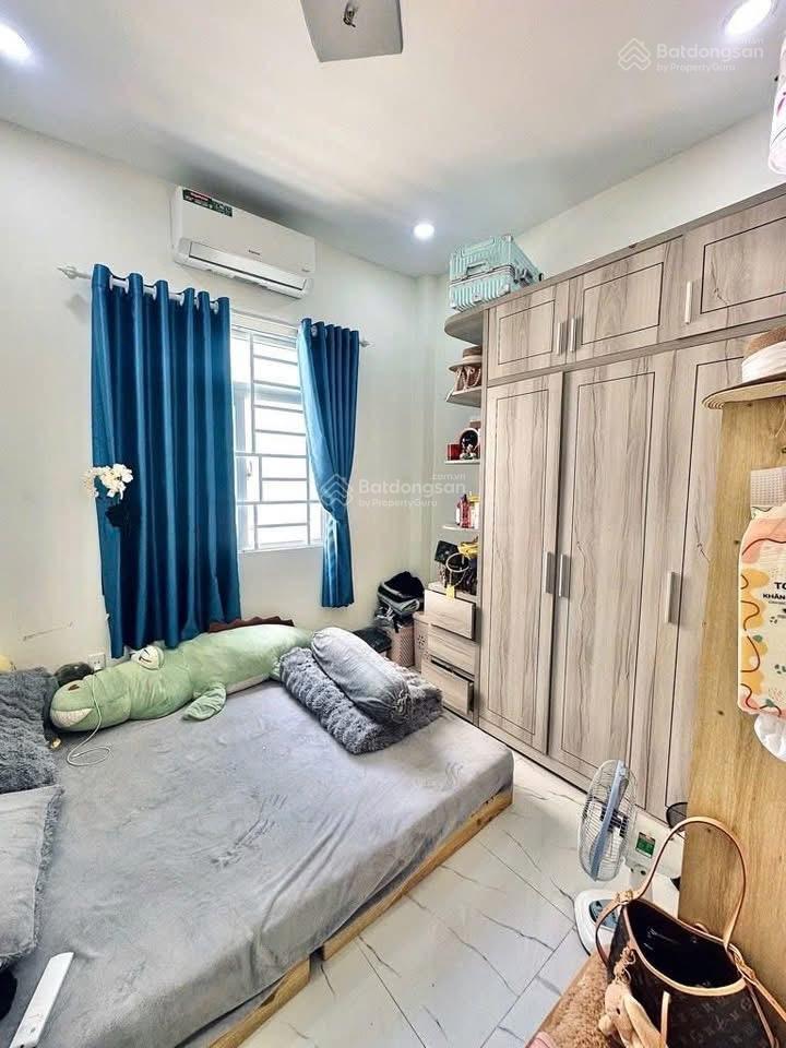 Bán nhà kế bên chợ cây da sà thông đường số 6 khu tên lửa hẻm 4m