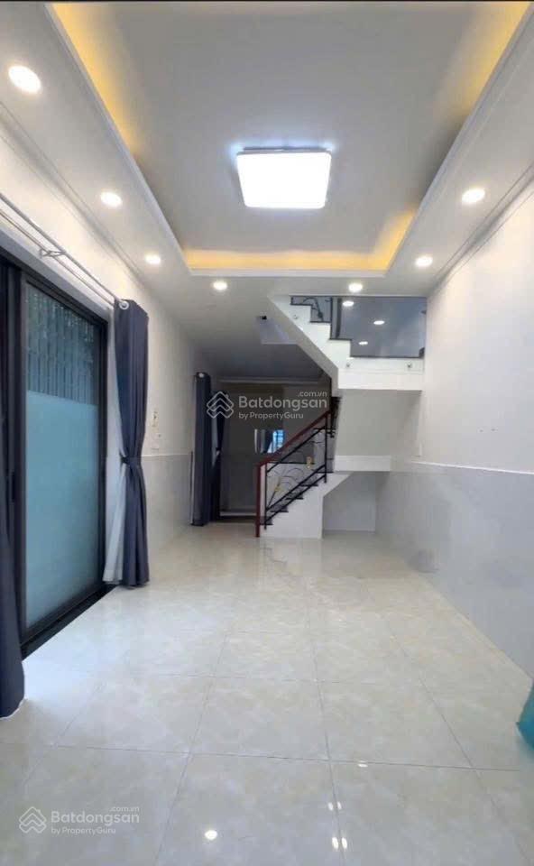 Bán nhà khu dân cư đồng bộ kế bên đường số 7 ngay trung tâm khu tên lửa