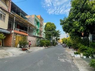 Bán nhà khu dân cư đồng bộ kế bên đường số 7 ngay trung tâm khu tên lửa