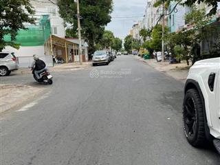 Nhà bán mtkd khu tên lửa đúc 3 tấm rưỡi 100m2 cnđ