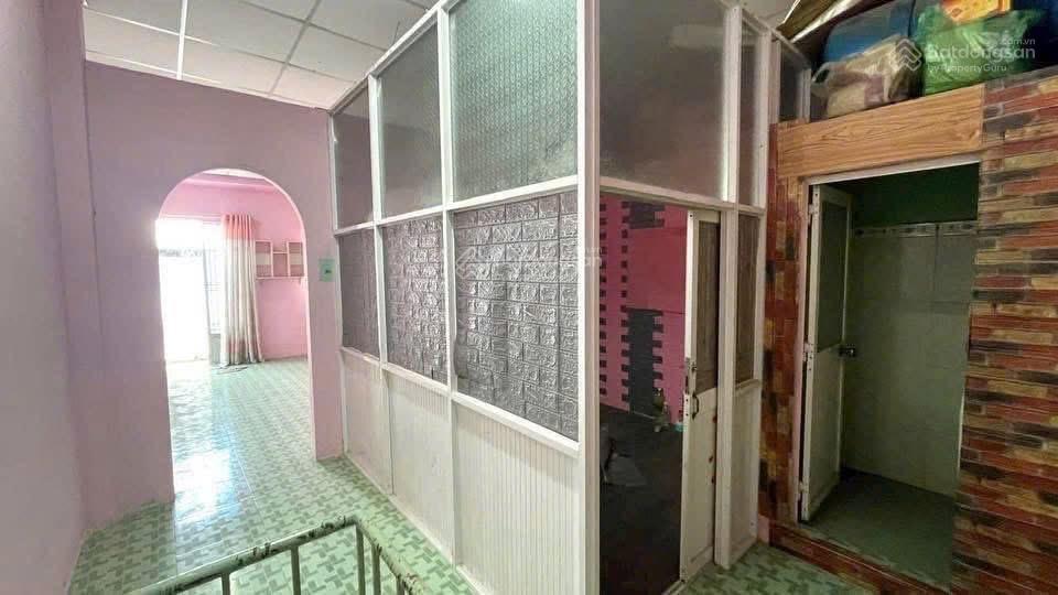 Nhà bình tân 38m2 công nhận chỉ hơn 2 tỷ shr vuông vức 6 phút đến khu tên lửa