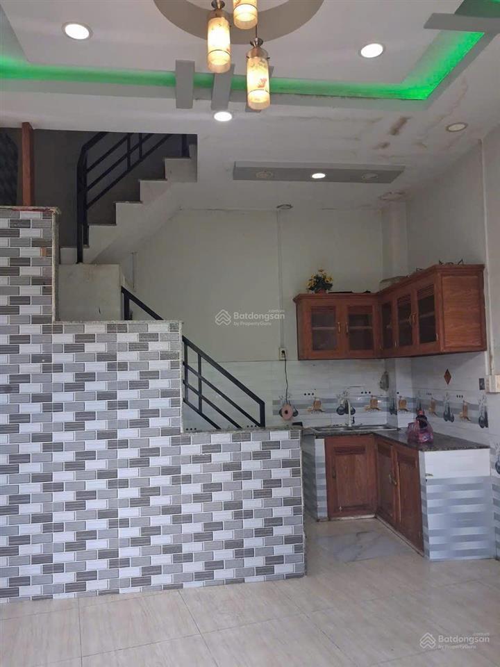 Nhà bán kế bên khu tên lửa / hẻm bia truyền thống 1 tỷ nhỉnh