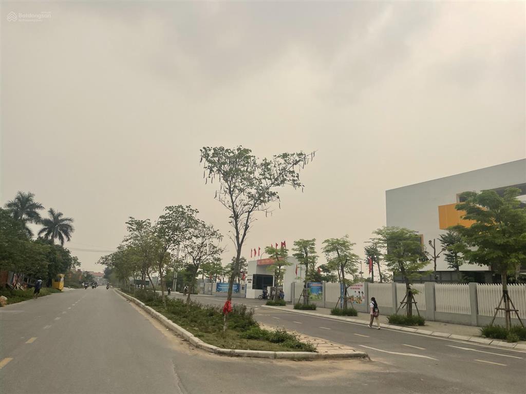 90m bìa làng kim nỗ đông anh, đường 4 làn oto, gần cầu thăng long, kđtg19, ở sướng giá đầu tư