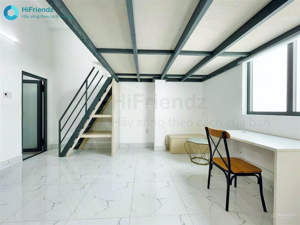 Duplex full nội thất, ngay đại học văn lang