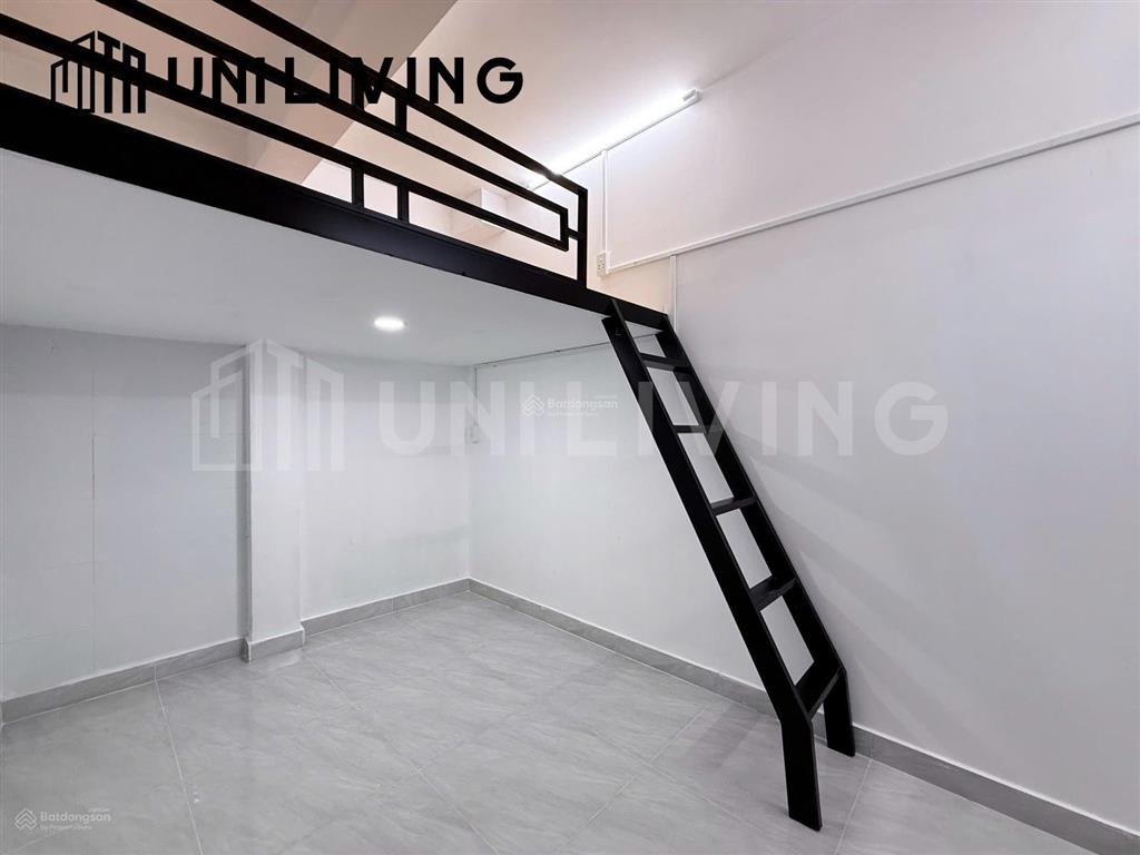 Cho thuê phòng có gác mới cách đh hutech 200m đi bộ chưa đến 5 phút ngay ngã tư hàng xanh
