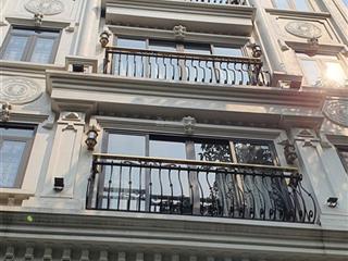 Bán nhà mặt phố khúc thừa dụ, dt 180 m2, 6 tầng, vị trí đẹp!