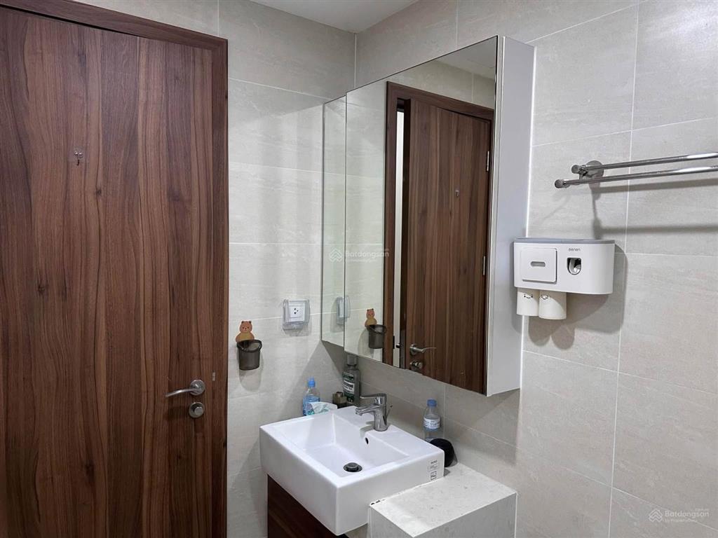 Golden park tower  96m2  3pn  full nội thất  trung tâm cầu giấy  10.9 tỷ