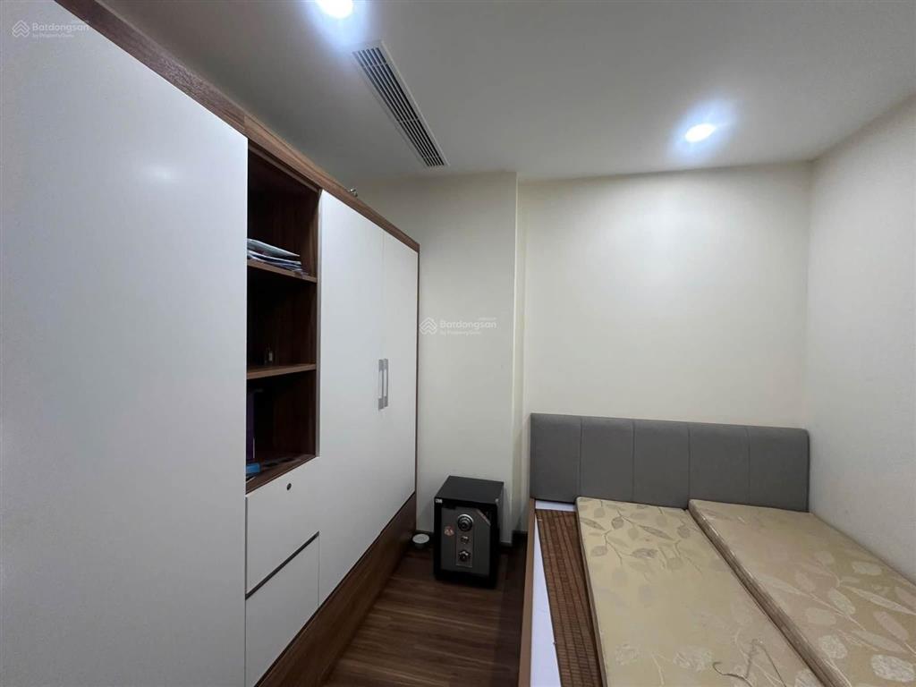 Golden park tower  96m2  3pn  full nội thất  trung tâm cầu giấy  10.9 tỷ