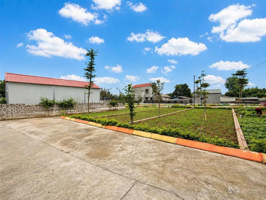 100m lô góc xây ở ,xây nhà trọ kinh doanh đều hợp ,cách cnc hòa lạc chỉ 5 phút di chuyển