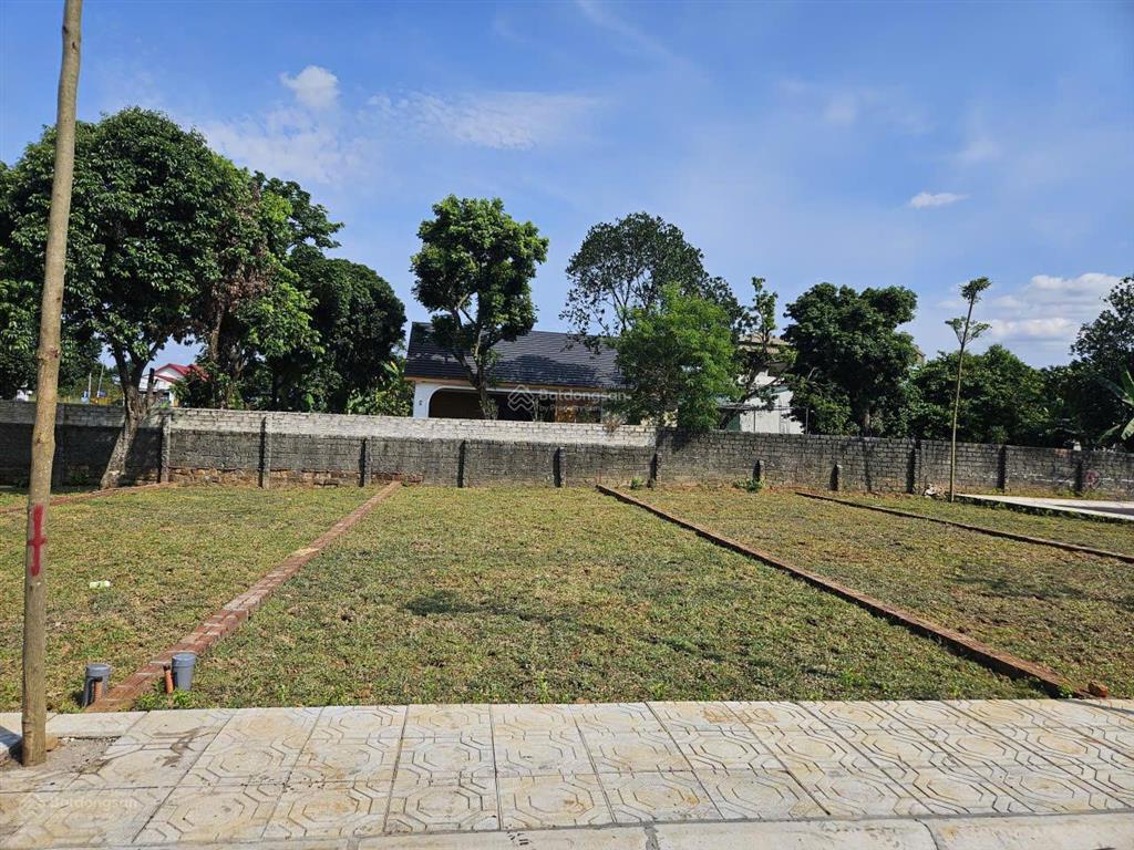 Nhỉnh 2 tỷ 100m2 full thổ ngay sát trục hồ tây ba vì ,ngay cạnh cnc hòa lạc ,đh quốc gia