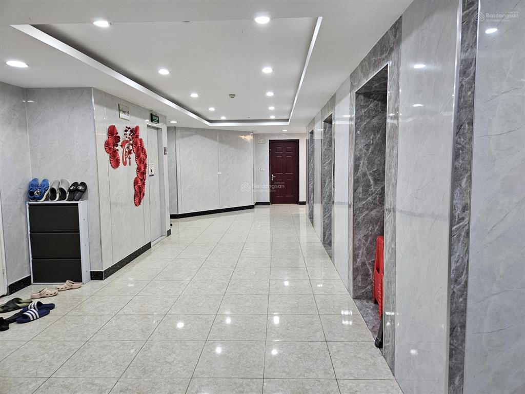 Gđ chuyển công tác nên cần bán căn hộ 3 phòng ngủ