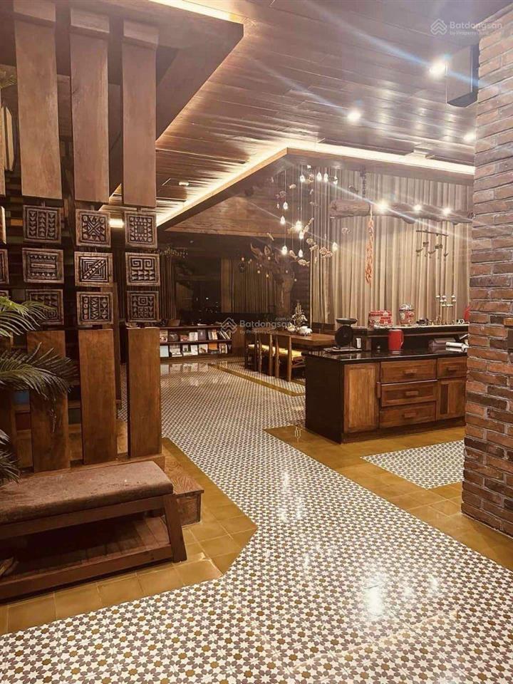 Bán nhà làng việt kiều châu âu, mỗ lao,phân lô vỉa hè,ô tô,kinh doanh 83m2,5 tầng,giá nhỉnh 25 tỷ