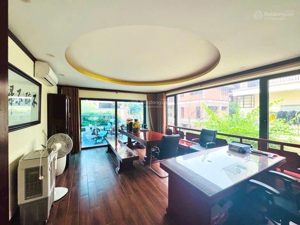 Chính chủ bán biệt thự lô góc khu đô thị mới mỗ lao, hà đông, 220m2, mặt tiền 30m, giá 35.7 tỷ