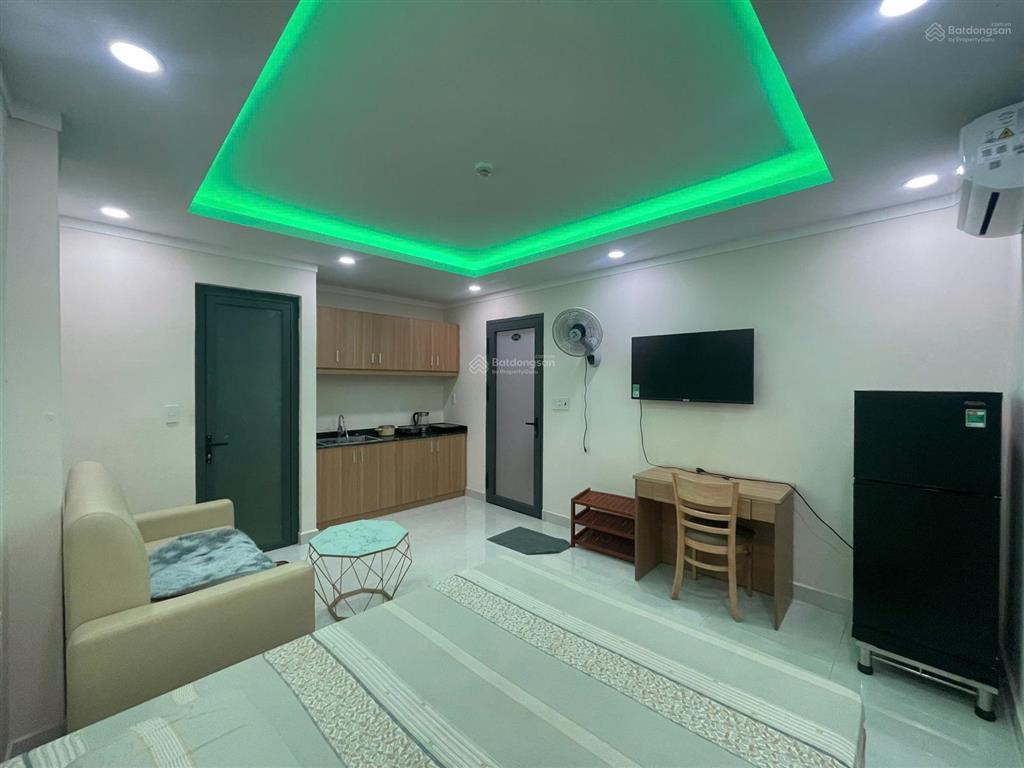 Căn hộ full nội thất cao cấp, bảo vệ 24/24 ngay nguyễn hữu cảnh gần landmark 81 tiện đi quận 1, 2
