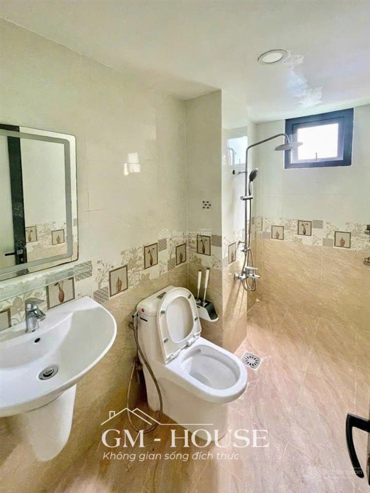 Căn hộ full nội thất cao cấp, bảo vệ 24/24 ngay nguyễn hữu cảnh gần landmark 81 tiện đi quận 1, 2